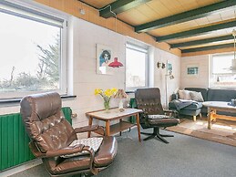 6 Person Holiday Home in Ulfborg