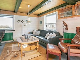 6 Person Holiday Home in Ulfborg