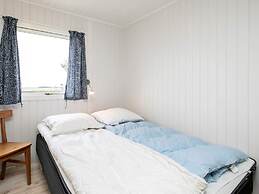 6 Person Holiday Home in Thyholm