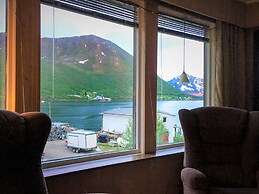 8 Person Holiday Home in Kaldfarnes