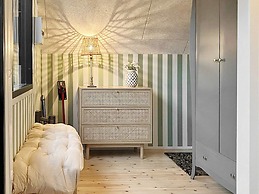 Modern Coastal Retreat in Eno-by Traum