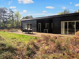 10 Person Holiday Home in Hadsund