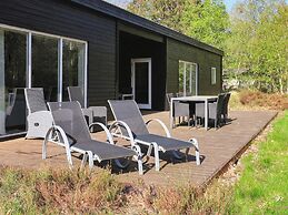 10 Person Holiday Home in Hadsund