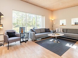 10 Person Holiday Home in Hadsund