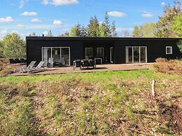 10 Person Holiday Home in Hadsund