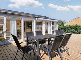 5 Person Holiday Home in Albaek