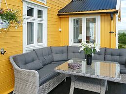 Seaside Charm in Hamaroy-by Traum