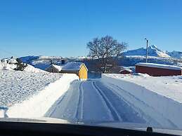 Seaside Charm in Hamaroy-by Traum