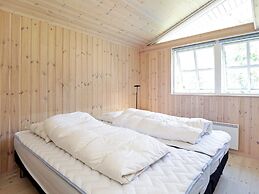 10 Person Holiday Home in Rorvig