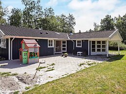 10 Person Holiday Home in Rorvig