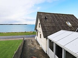 Seaside Retreat in Hvalpsund-by Traum