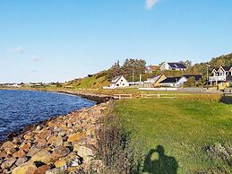 Seaside Retreat in Hvalpsund-by Traum