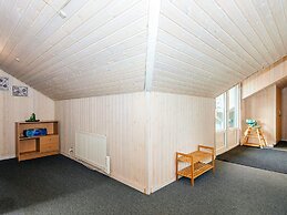 8 Person Holiday Home in Hemmet