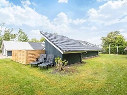 8 Person Holiday Home in Hemmet