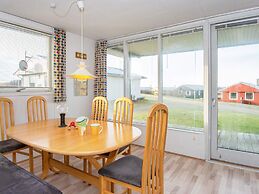 6 Person Holiday Home in Lemvig