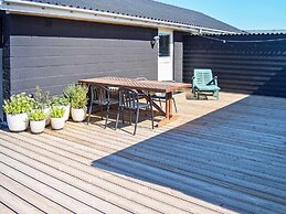 6 Person Holiday Home in Thisted