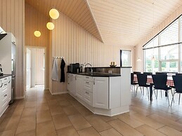 15 Person Holiday Home in Hojslev