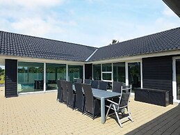 15 Person Holiday Home in Hojslev