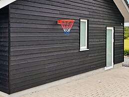 15 Person Holiday Home in Hojslev