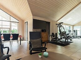 15 Person Holiday Home in Hojslev