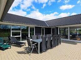 15 Person Holiday Home in Hojslev