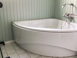 Secluded Lagoon Retreat in Hou-by Traum