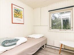 Secluded Lagoon Retreat in Hou-by Traum