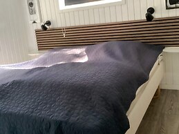 Secluded Lagoon Retreat in Hou-by Traum