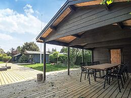 Beachside Bliss in Marielyst-by Traum