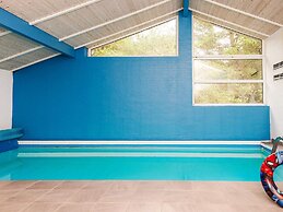 Idyllic Retreat With Whirlpool-by Traum