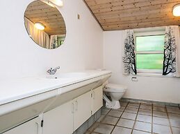 Idyllic Retreat With Whirlpool-by Traum