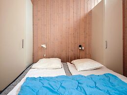 Idyllic Retreat With Whirlpool-by Traum