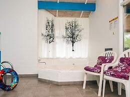 Idyllic Retreat With Whirlpool-by Traum
