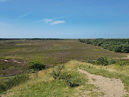 Tranquil Thatched Cottage on Romo-by Traum