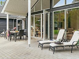 20 Person Holiday Home in Frederiksvaerk