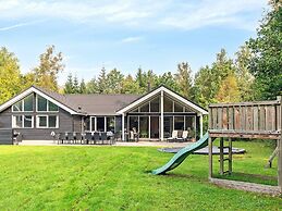 20 Person Holiday Home in Frederiksvaerk