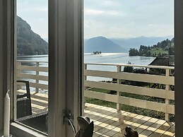 6 Person Holiday Home in Oystese