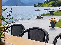 6 Person Holiday Home in Oystese