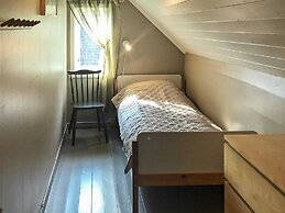 6 Person Holiday Home in Oystese