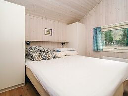 Cozy Retreat in Rorvig Haven-by Traum