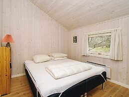 Cozy Retreat in Rorvig Haven-by Traum