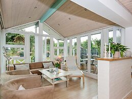 6 Person Holiday Home in Glesborg