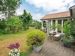 6 Person Holiday Home in Glesborg