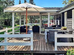 Simplistic Holiday Home in Gørlev near Sea