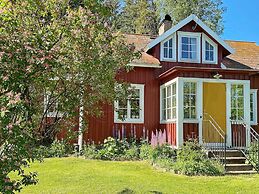 6 Person Holiday Home in Ullared