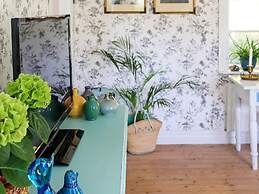 Country Cottage Near Ullared