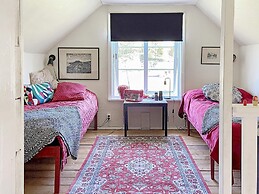 Country Cottage Near Ullared