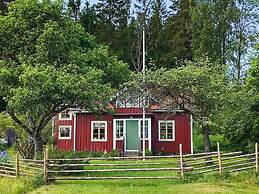 6 Person Holiday Home in Ullared