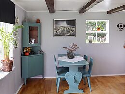 Country Cottage Near Ullared