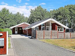 Lavish Holiday Home in Lolland With Whirlpool